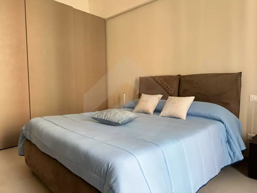 Immagine 16 di Casa indipendente in vendita  a Andria