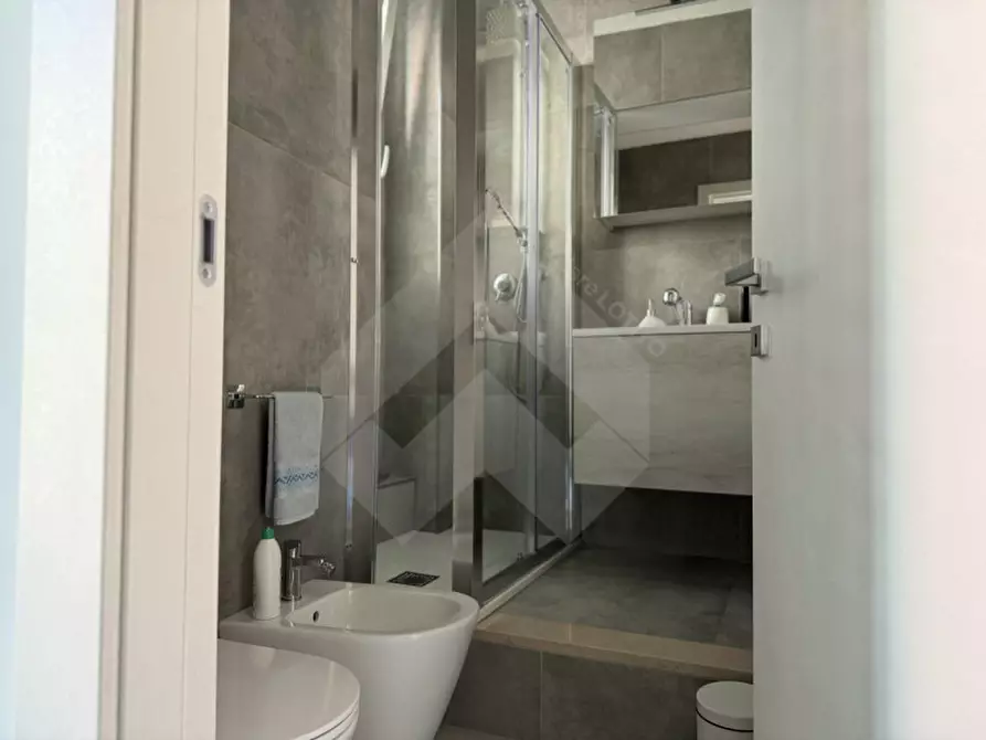 Immagine 18 di Casa indipendente in vendita  a Andria