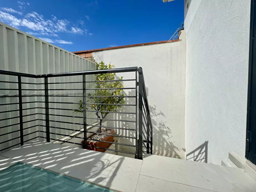 Immagine 21 di Casa indipendente in vendita  a Andria