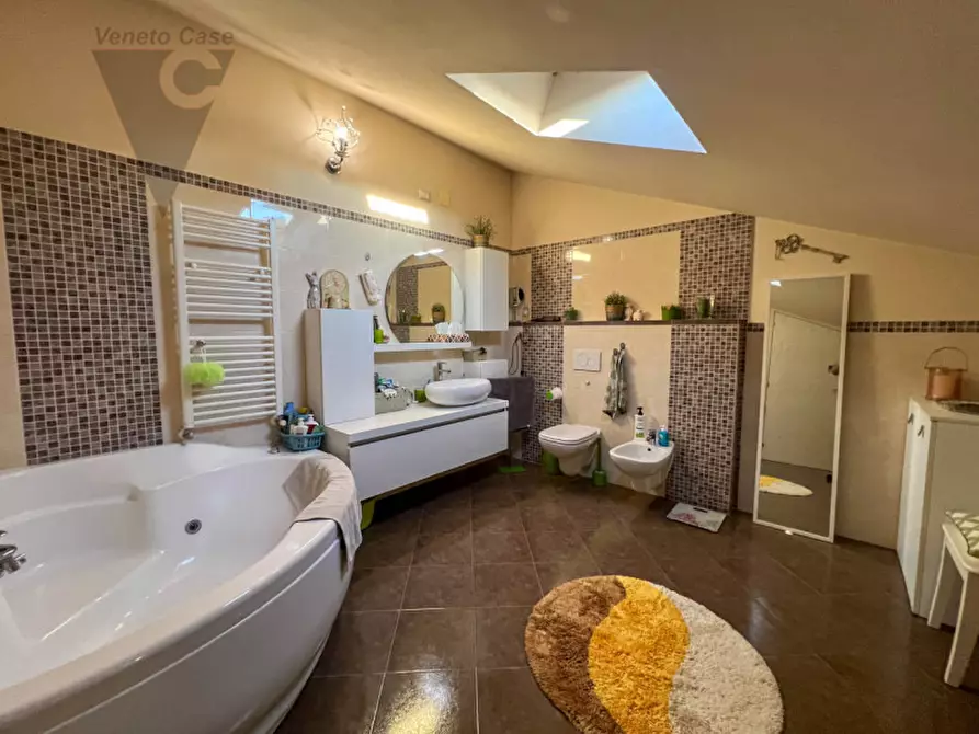 Immagine 30 di Casa quadrifamiliare in vendita  in via della pace a Piove Di Sacco