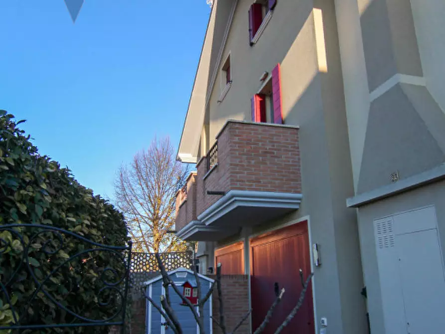 Immagine 33 di Casa quadrifamiliare in vendita  in via della pace a Piove Di Sacco