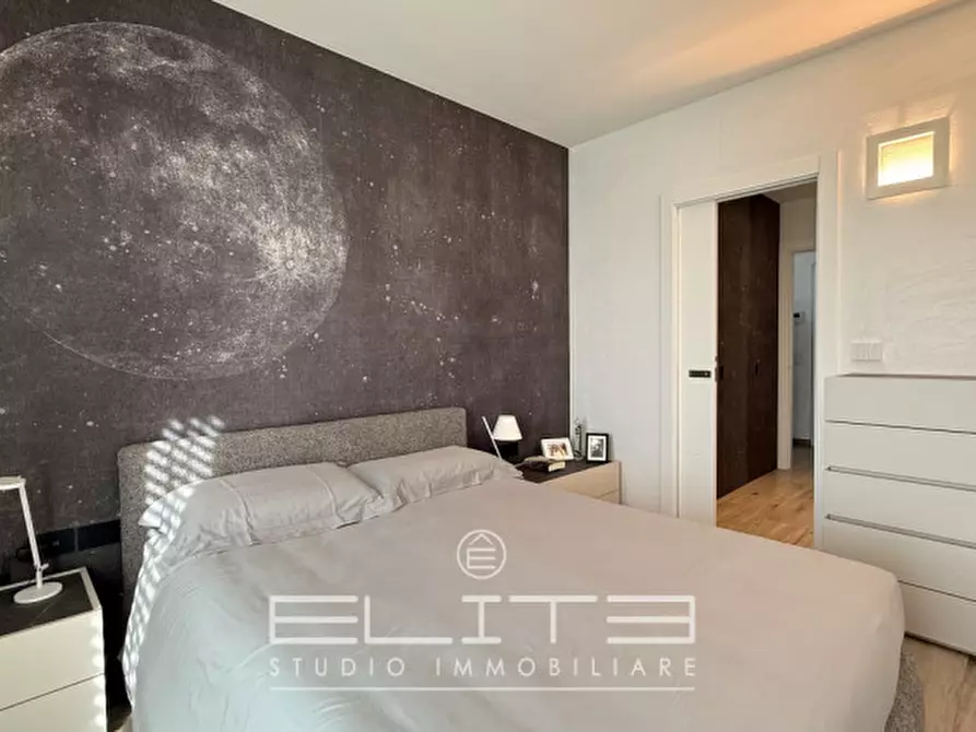 Immagine 9 di Appartamento in vendita  a Ancona