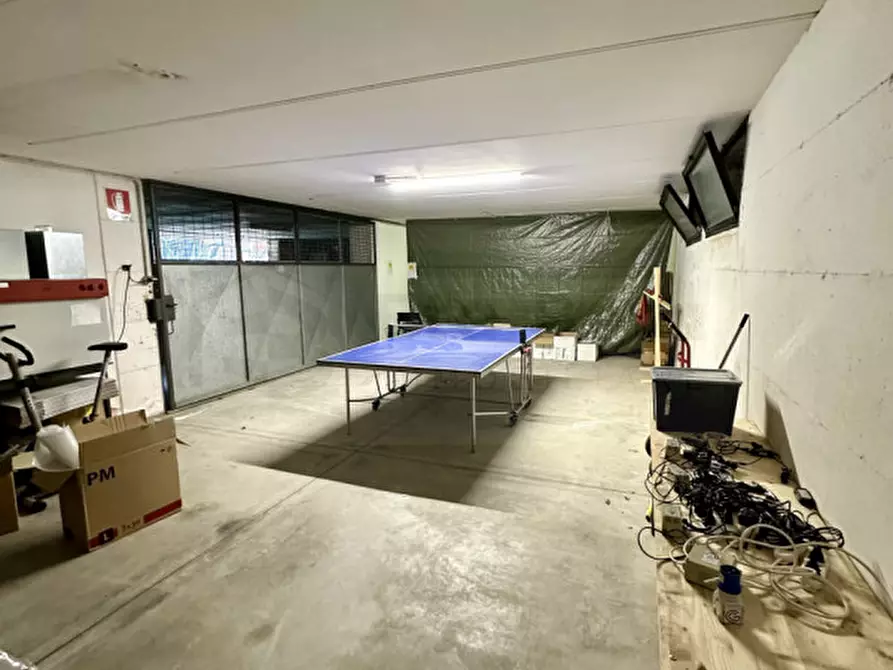 Immagine 11 di Negozio in vendita  in Vicolo Vittorio Bachelet a Limena