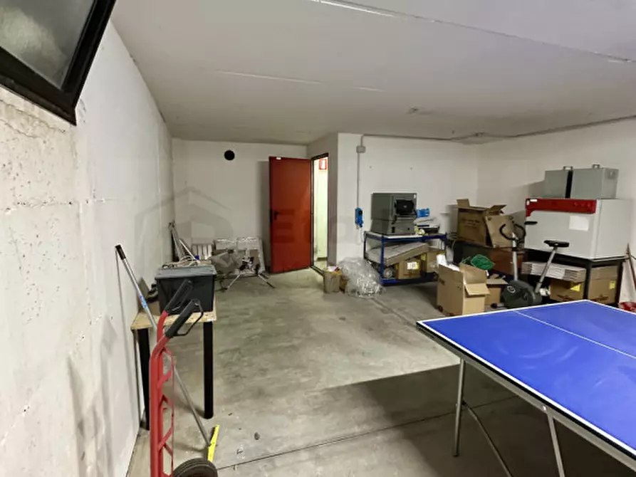 Immagine 13 di Negozio in vendita  in Vicolo Vittorio Bachelet a Limena