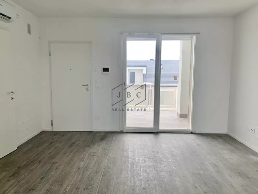 Immagine 7 di Appartamento in vendita  in Via Cesare Pavese 1 a Jesolo