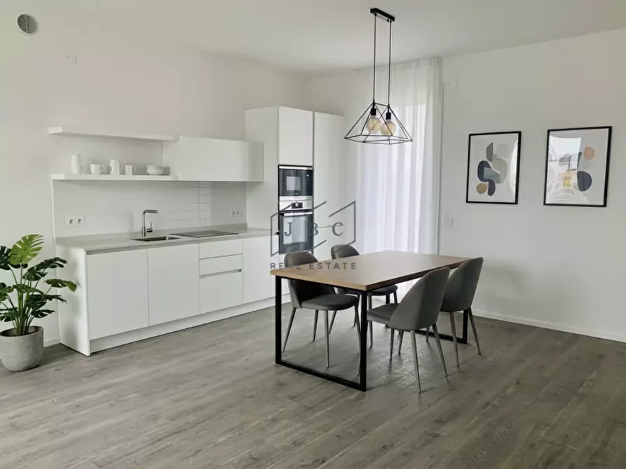Immagine 11 di Appartamento in vendita  in Via Cesare Pavese 1 a Jesolo