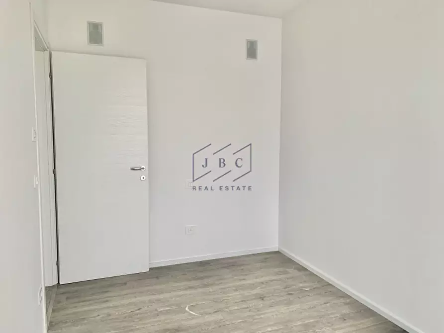 Immagine 24 di Appartamento in vendita  in Via Cesare Pavese 1 a Jesolo