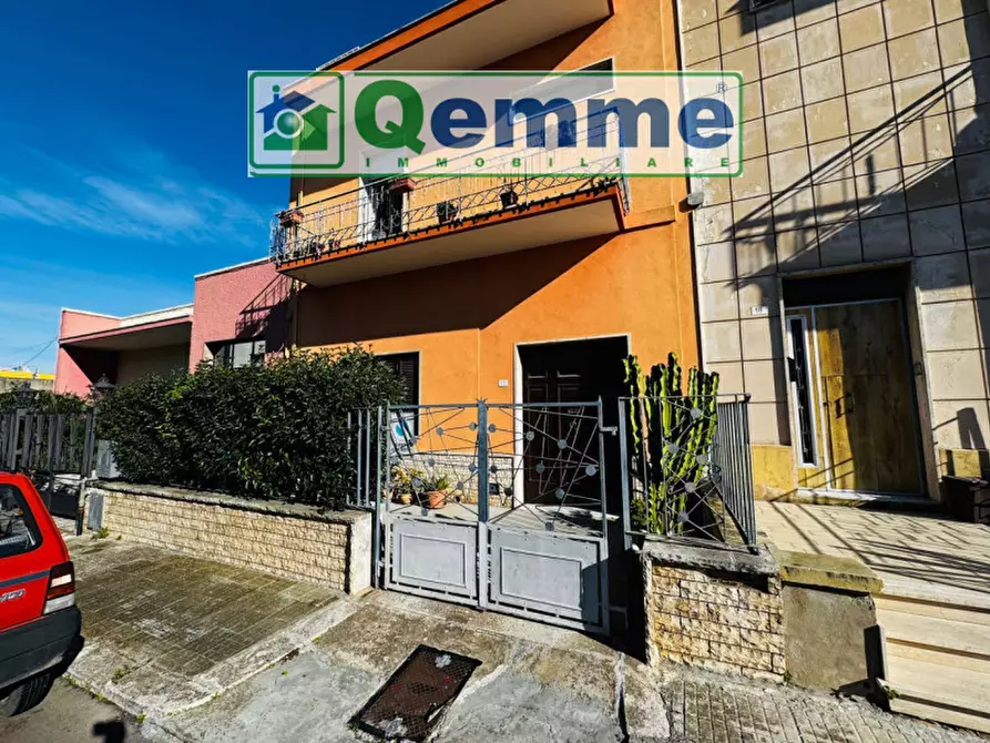 Immagine 1 di Casa bifamiliare in vendita  in Via Attilio Cerundolo a San Cesario Di Lecce