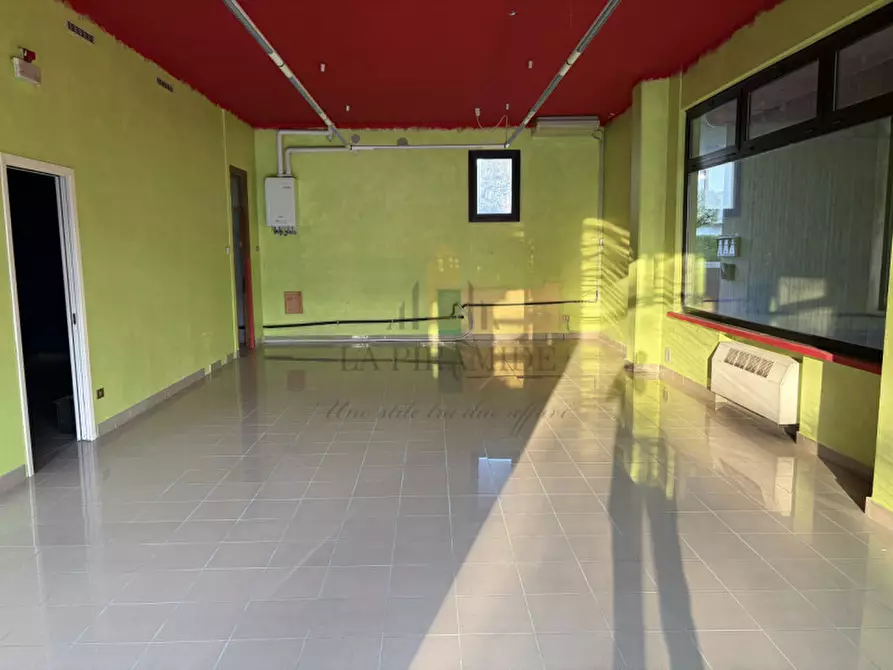 Immagine 2 di Negozio in vendita  in NEGOZIO CON MAGAZZINO - MEJANIGA RIF. 1024 a Cadoneghe