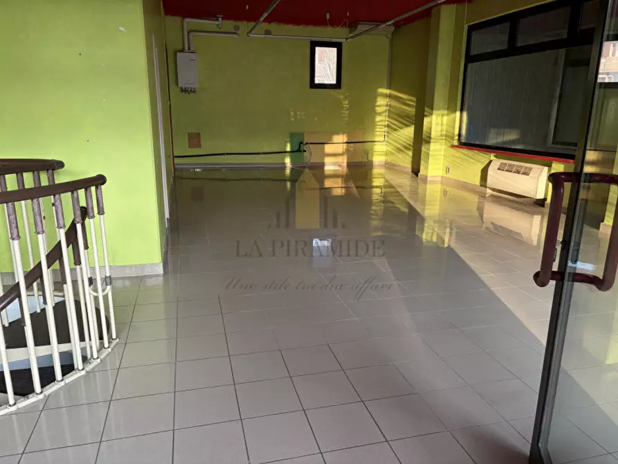 Immagine 3 di Negozio in vendita  in NEGOZIO CON MAGAZZINO - MEJANIGA RIF. 1024 a Cadoneghe