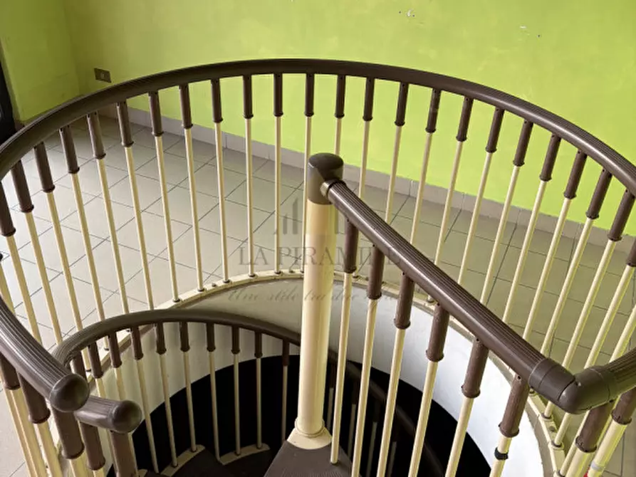 Immagine 4 di Negozio in vendita  in NEGOZIO CON MAGAZZINO - MEJANIGA RIF. 1024 a Cadoneghe