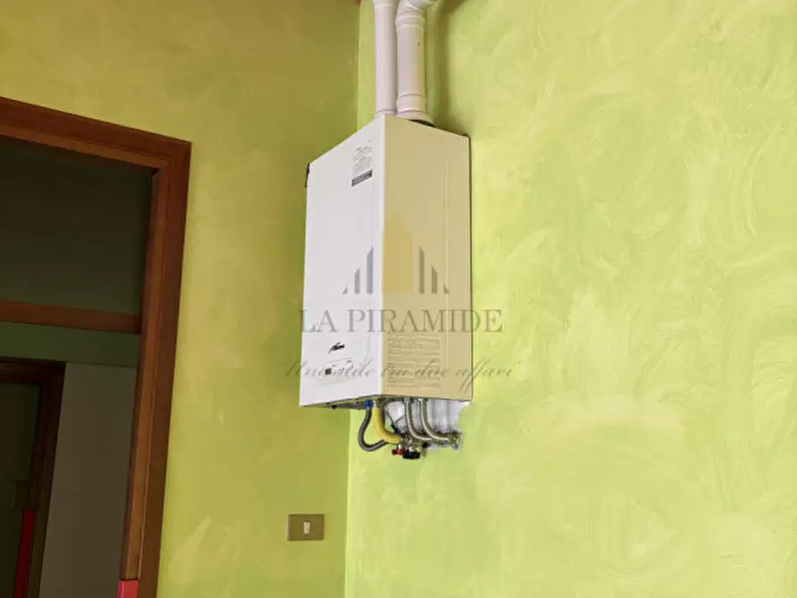 Immagine 9 di Negozio in vendita  in NEGOZIO CON MAGAZZINO - MEJANIGA RIF. 1024 a Cadoneghe