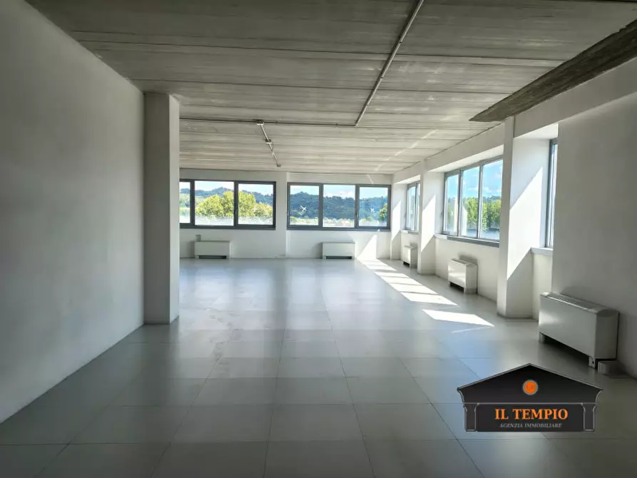 Immagine 2 di Ufficio in vendita  in Viale dell'industria a Vicenza