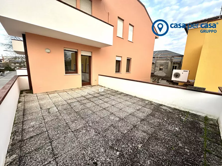 Immagine 11 di Appartamento in vendita  in Via XXV Aprile 26 a Polesella