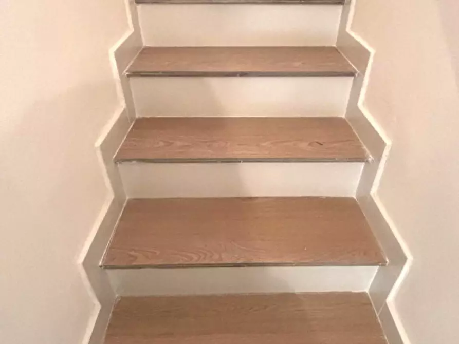 Immagine 20 di Villetta a schiera in vendita  in Via Grotte, 3 a Bagheria