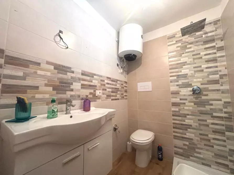 Immagine 32 di Villetta a schiera in vendita  in Via Grotte, 3 a Bagheria