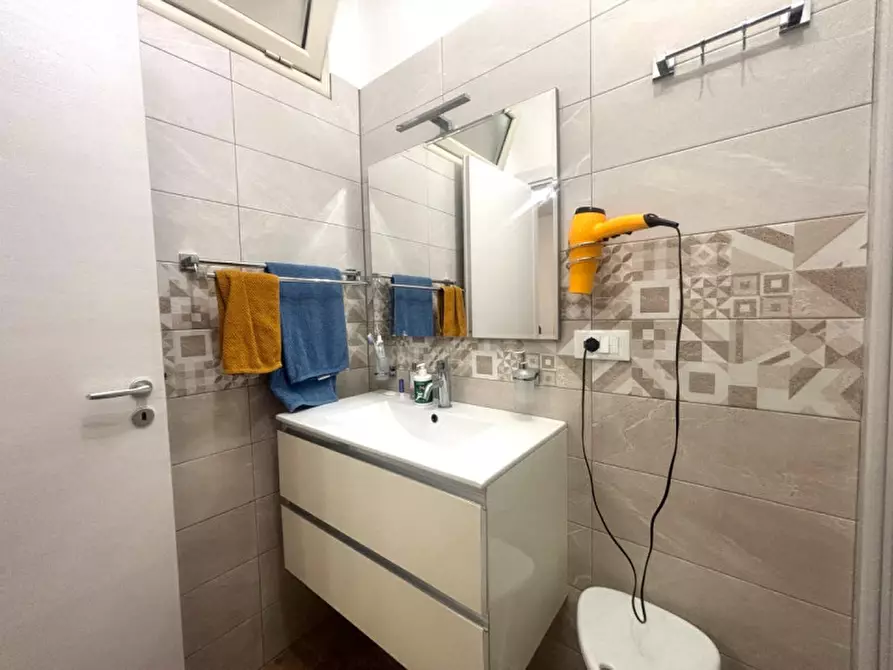 Immagine 33 di Villetta a schiera in vendita  in Via Grotte, 3 a Bagheria