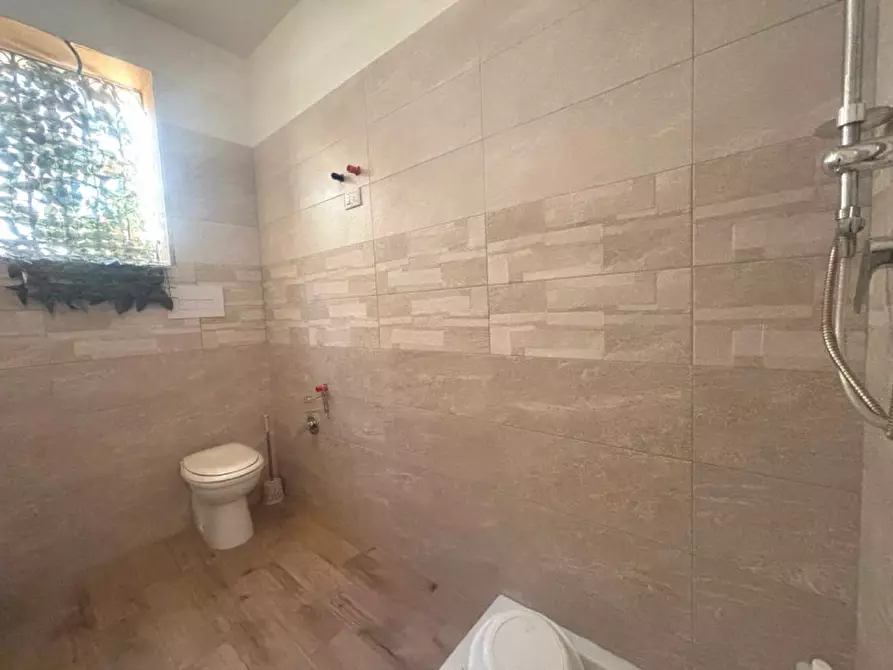 Immagine 36 di Villetta a schiera in vendita  in Via Grotte, 3 a Bagheria