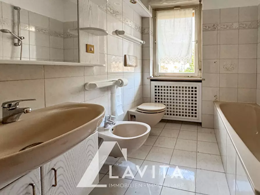 Immagine 23 di Appartamento in vendita  in vai alfieri a Merano .Meran.