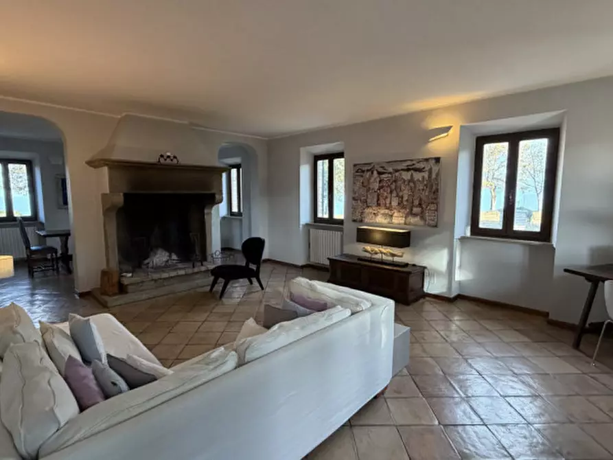 Immagine 1 di Casa bifamiliare in affitto  in FRAZIONE POGGIO a Ancona