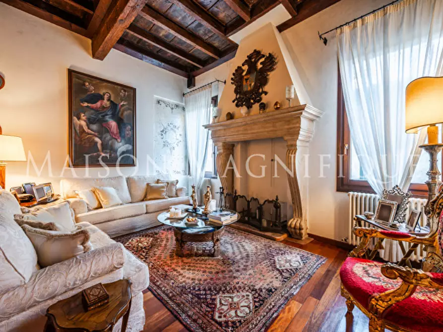 Immagine 2 di Casa indipendente in vendita  in Via Borgo di sotto a Ferrara