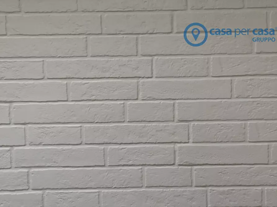 Immagine 2 di Appartamento in vendita  a Rovigo