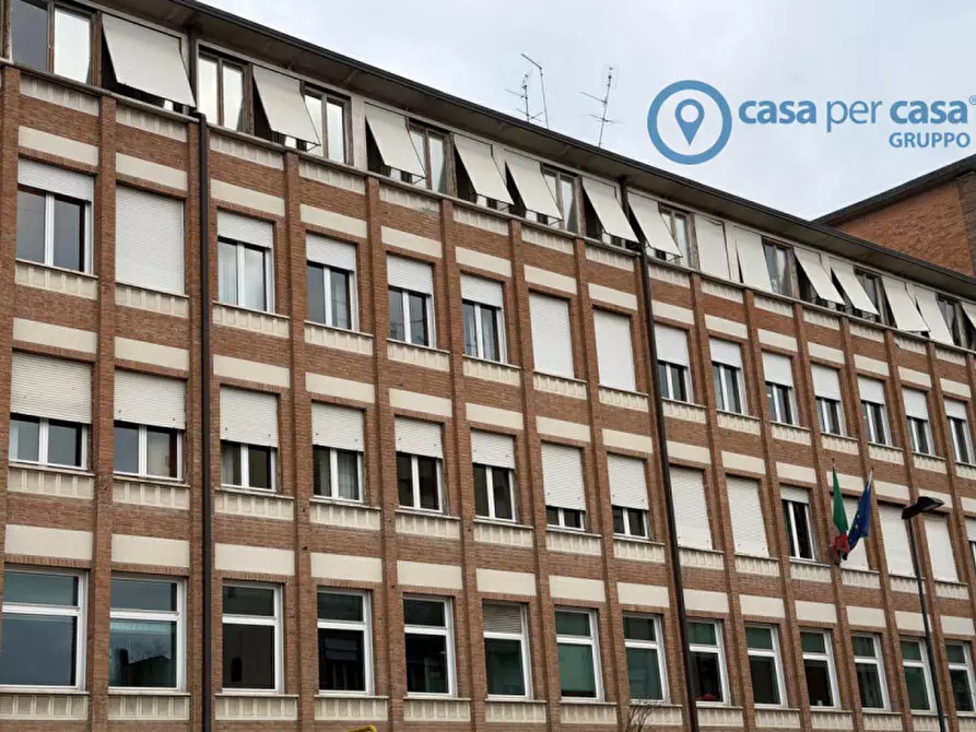 Immagine 9 di Appartamento in vendita  a Rovigo