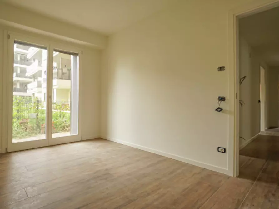 Immagine 3 di Appartamento in vendita  in Via Hrayr Terzian a Verona