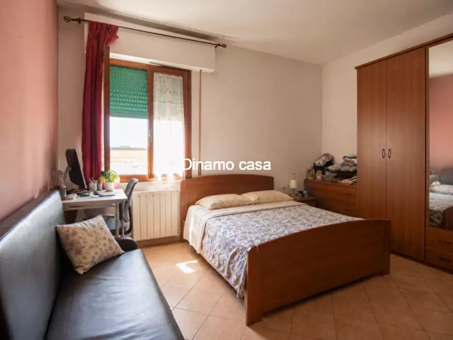 Immagine 5 di Appartamento in vendita  in via isarco a Prato