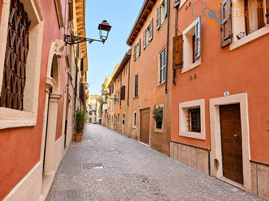 Immagine 8 di Appartamento in affitto  in Vicolo Lungo a Verona