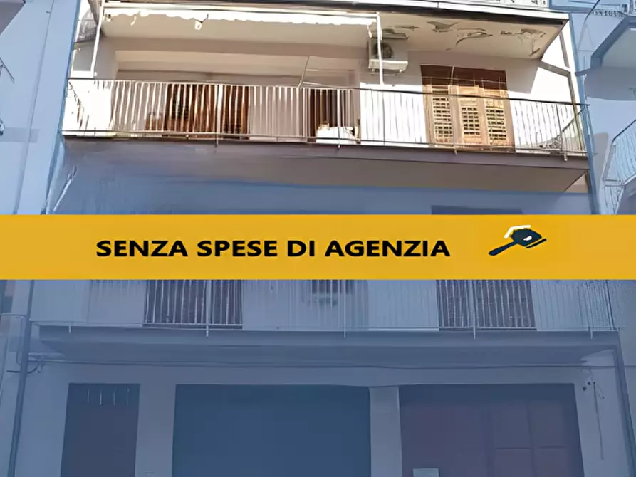 Immagine 1 di Appartamento in vendita  in Via Giambattista Vico, 112 a Francofonte