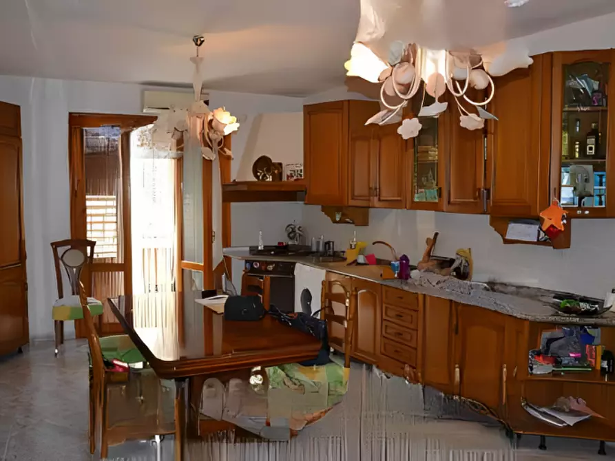 Immagine 2 di Appartamento in vendita  in Via Giambattista Vico, 112 a Francofonte