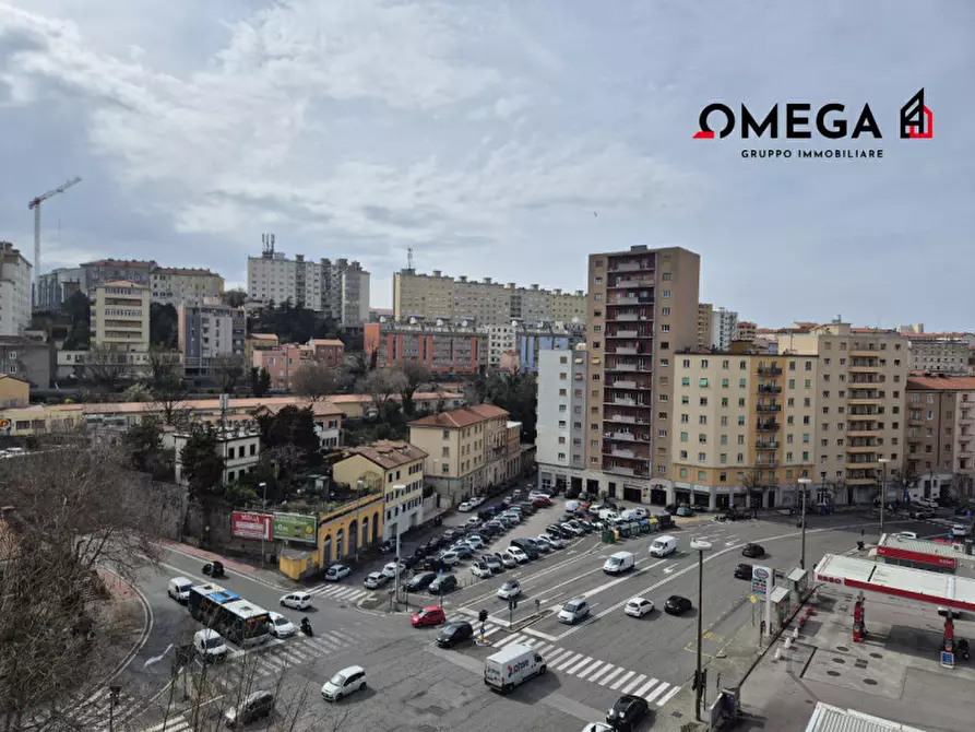 Immagine 1 di Appartamento in vendita  in Piazza dei Foraggi 5 a Trieste