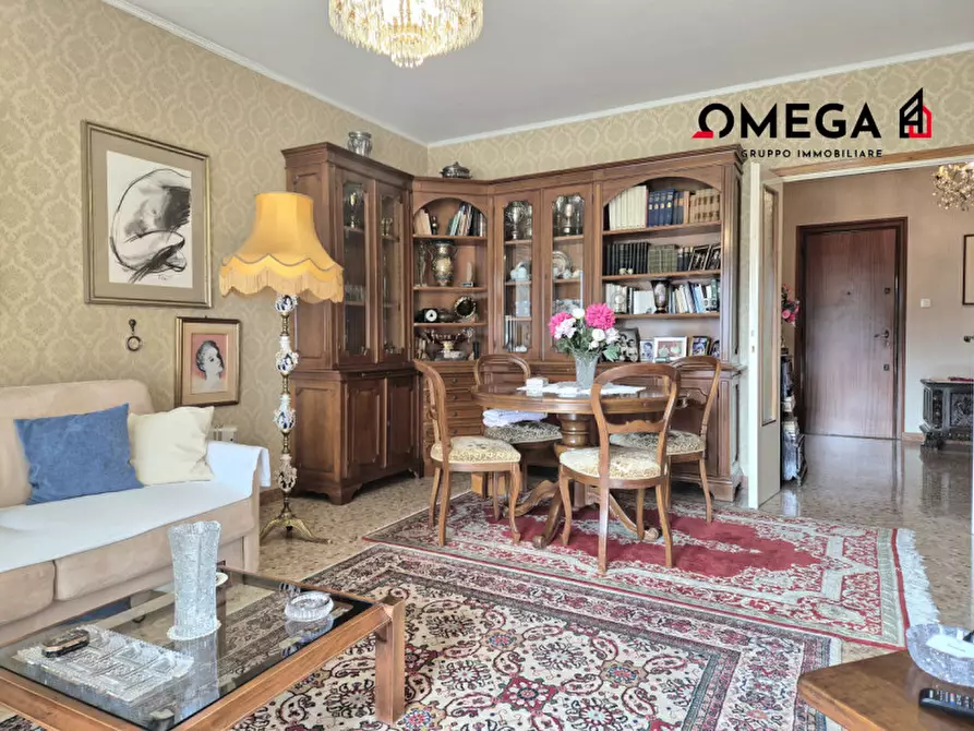 Immagine 5 di Appartamento in vendita  in Piazza dei Foraggi 5 a Trieste