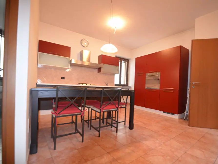 Immagine 1 di Appartamento in vendita  a Pavia