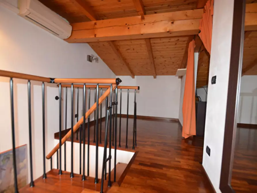 Immagine 20 di Appartamento in vendita  a Pavia