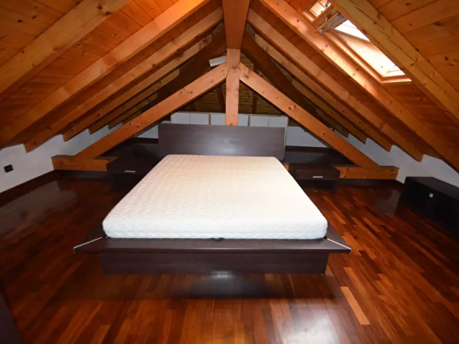 Immagine 22 di Appartamento in vendita  a Pavia