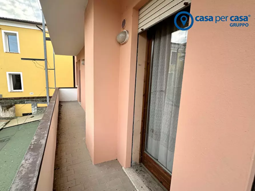 Immagine 1 di Appartamento in vendita  in Via XXV Aprile 26 a Polesella