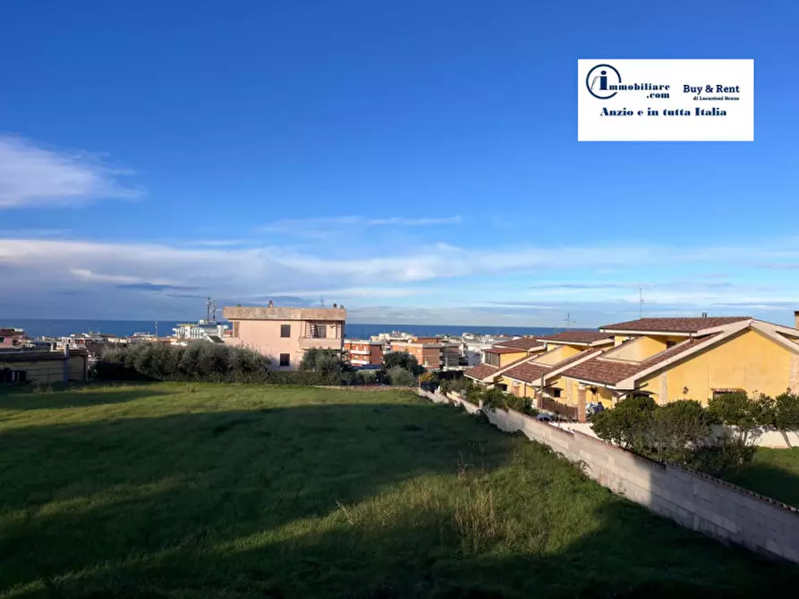Immagine 2 di Villa in vendita  in VIA NETTUNENSE 47 a Anzio