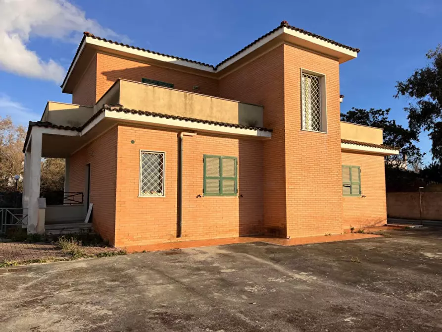 Immagine 3 di Villa in vendita  in VIA NETTUNENSE 47 a Anzio