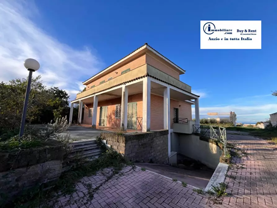 Immagine 4 di Villa in vendita  in VIA NETTUNENSE 47 a Anzio