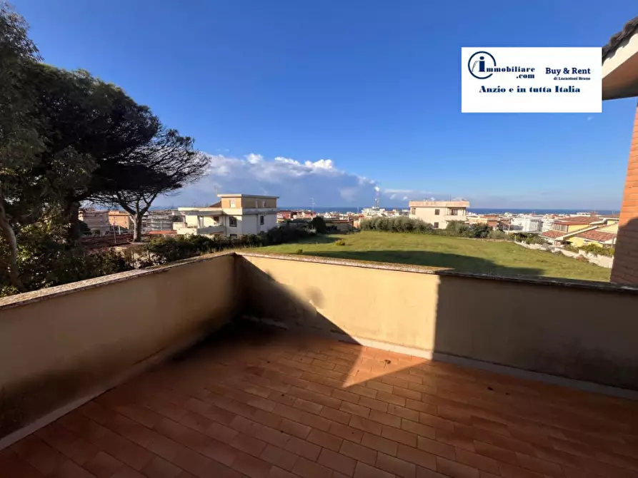 Immagine 9 di Villa in vendita  in VIA NETTUNENSE 47 a Anzio