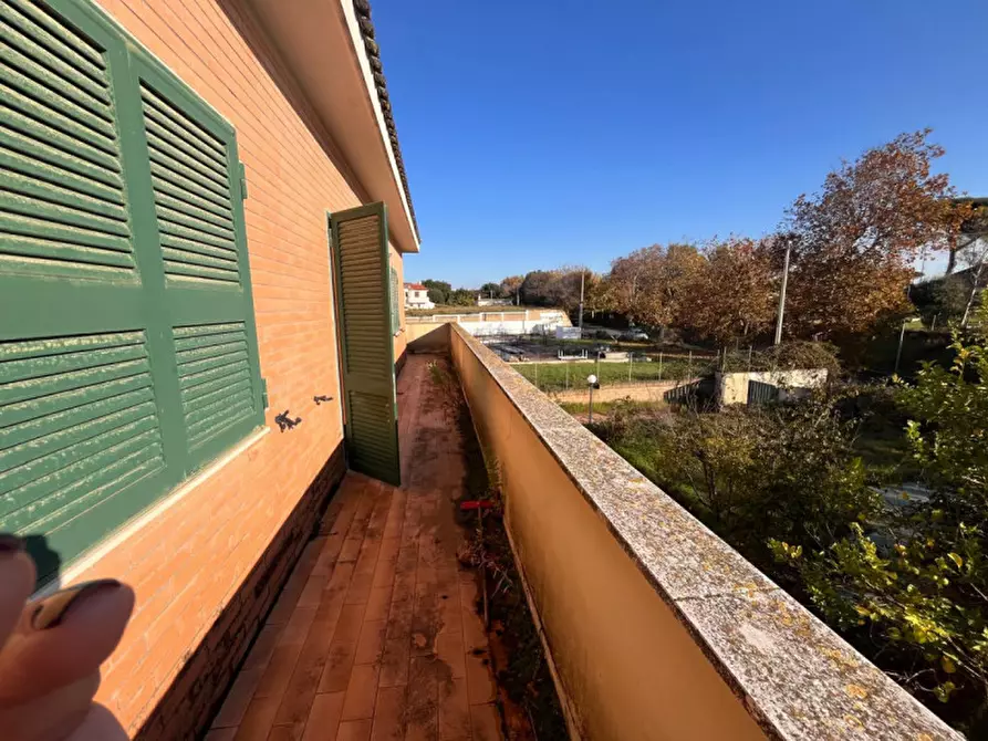 Immagine 30 di Villa in vendita  in VIA NETTUNENSE 47 a Anzio