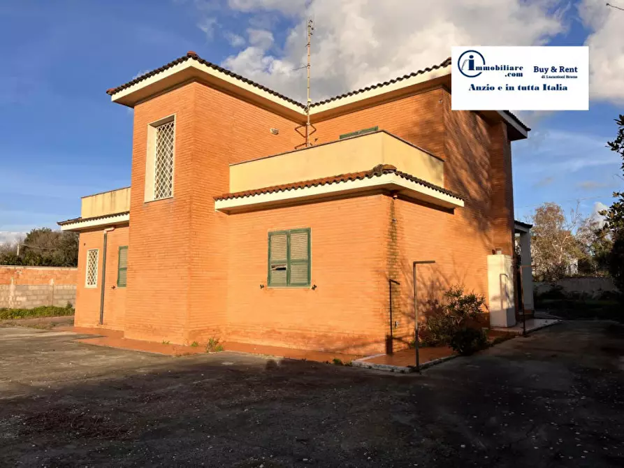 Immagine 32 di Villa in vendita  in VIA NETTUNENSE 47 a Anzio