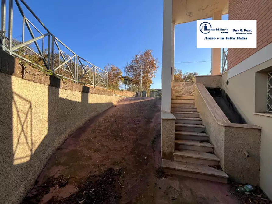 Immagine 34 di Villa in vendita  in VIA NETTUNENSE 47 a Anzio