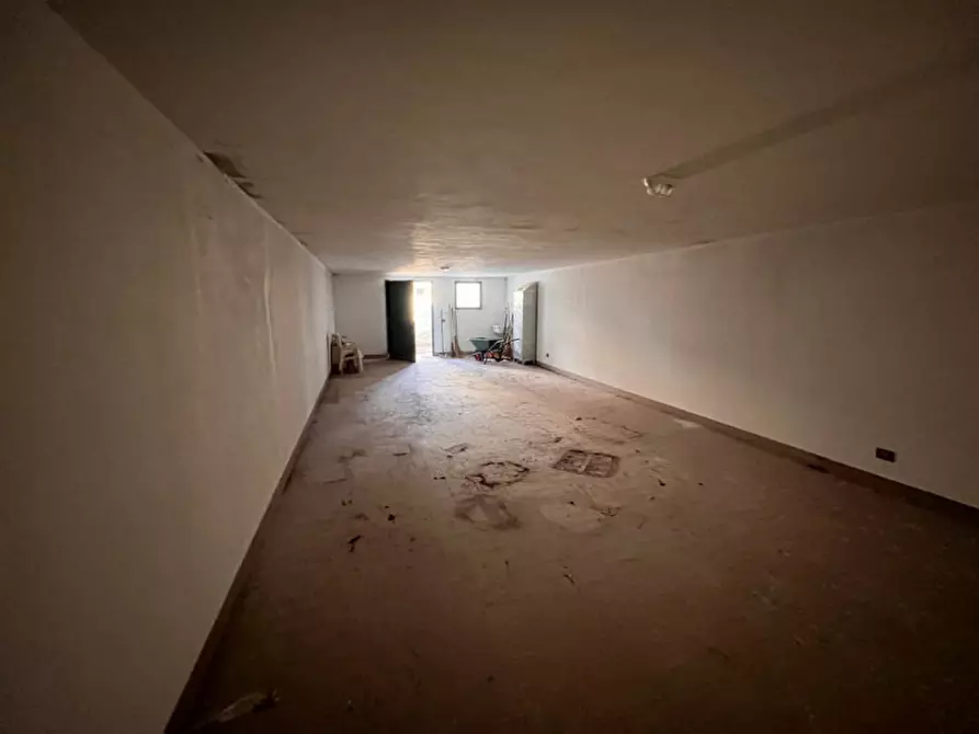 Immagine 35 di Villa in vendita  in VIA NETTUNENSE 47 a Anzio