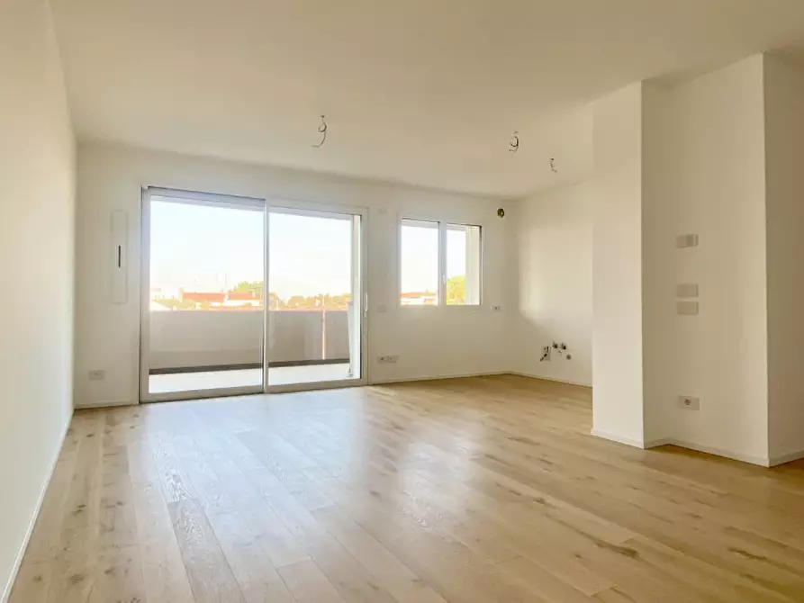 Immagine 5 di Attico in vendita  in via San Pio X 34/a a Castelfranco Veneto