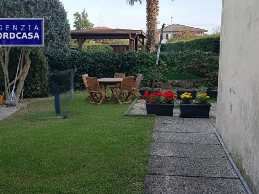 Immagine 2 di Casa bifamiliare in vendita  in Via della Repubblica a Campagna Lupia