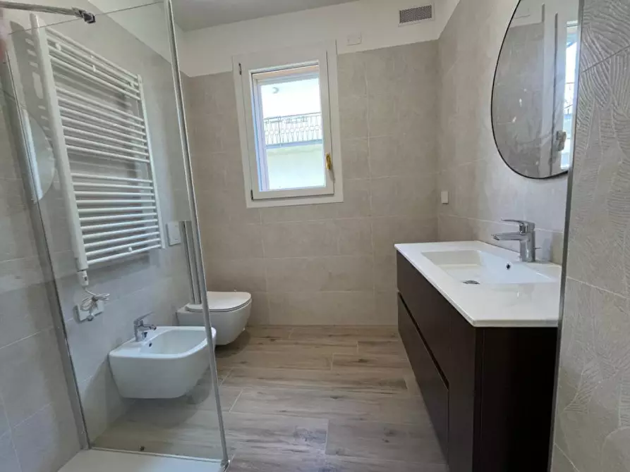 Immagine 11 di Appartamento in vendita  in Via Venezia a Albignasego