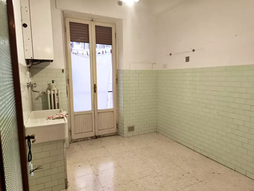 Immagine 3 di Appartamento in vendita  in VIA ROSATI a Macerata